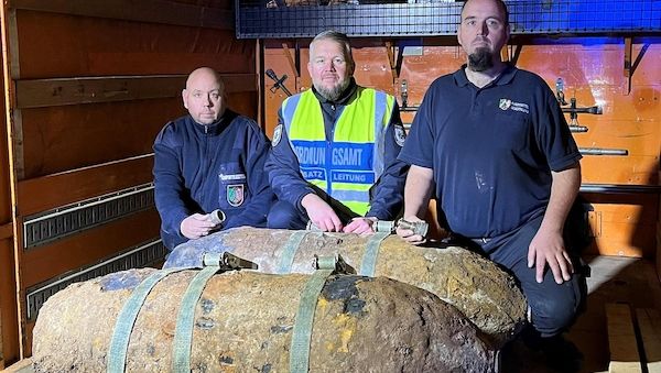 Zwei Weltkriegsbomben in Köln-Gremberghoven erfolgreich entschärft