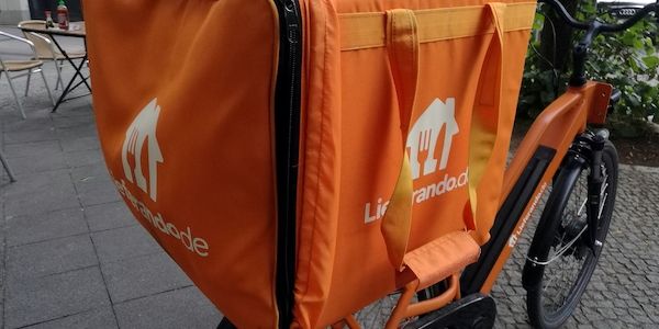 Lieferando entlässt 1.500 Kuriere