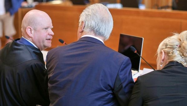 Thüringens Innenminister kritisiert gekipptes "Compact"-Verbot