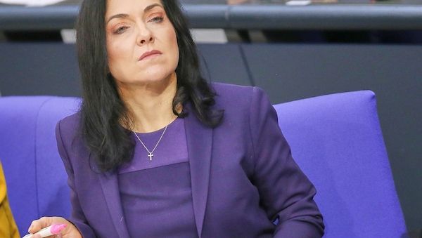 Wirtschaftsministerin Reiche kritisiert Frührente