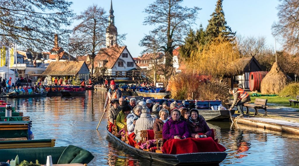 Spreewaldweihnacht lockt mit Märchenscheune und Tradition
