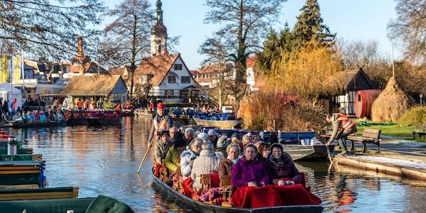 Spreewaldweihnacht lockt mit Märchenscheune und Tradition