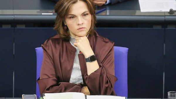 Ostbeauftragte will neue Vermögensverteilung zwischen Ost und West