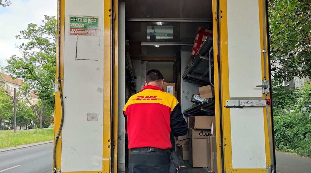 DHL erwartet über 12 Millionen Pakete pro Tag zur Weihnachtszeit