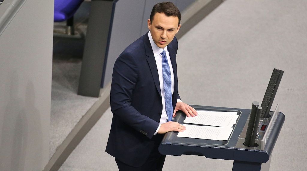 Junge Gruppe fühlt sich durch Merz in Rentenkritik bestärkt