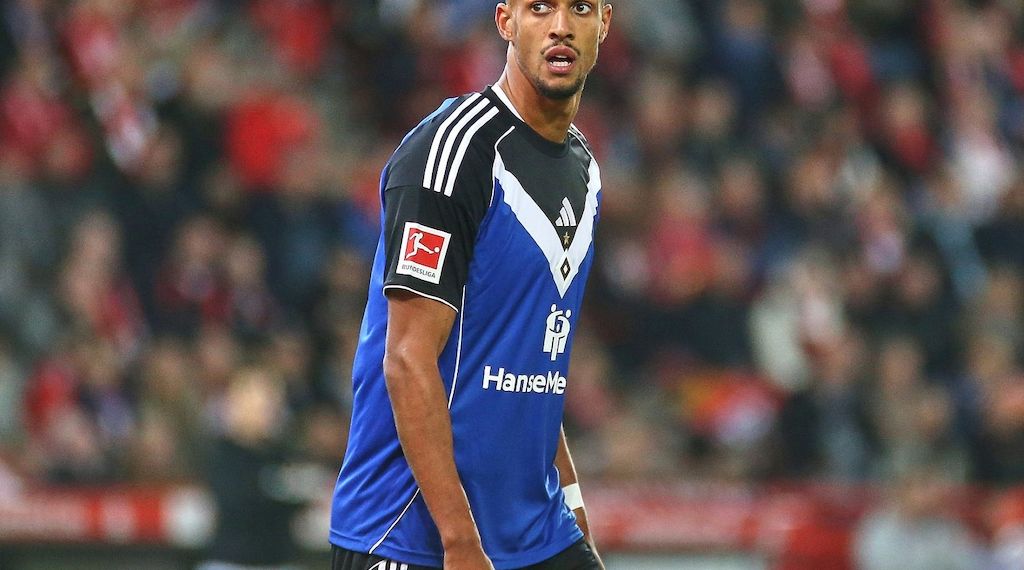 1. Bundesliga: HSV gewinnt in Unterzahl gegen Stuttgart