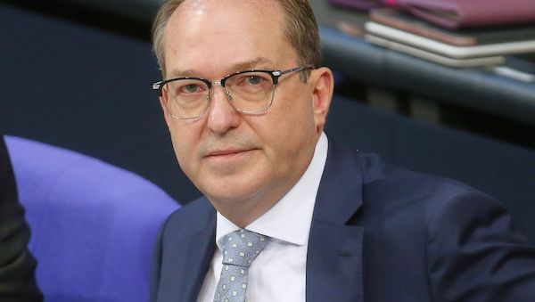 Dobrindt: Fortschritte bei Abschiebungsverhandlungen mit Syrien