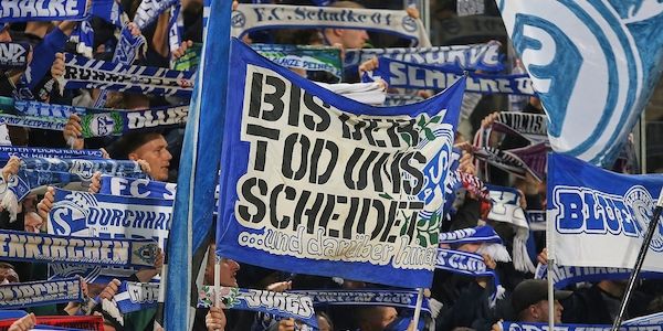 Studie: Auswärtsfans entscheiden Fußballspiele mit