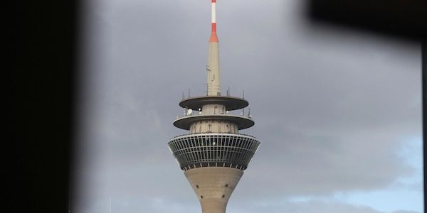 Düsseldorf erwartet hohes Haushaltsdefizit trotz leichter Verbesserung