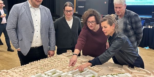 Berlin-Lichtenberg: Siegerentwurf für Projekt „27 ha Möglichkeiten“ vorgestellt – Baustadträtin Camilla Schuler lobt Vorbildcharakter für weitere Projekte