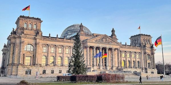 Trotz Verkleinerung: Kosten für Bundestag steigen weiter