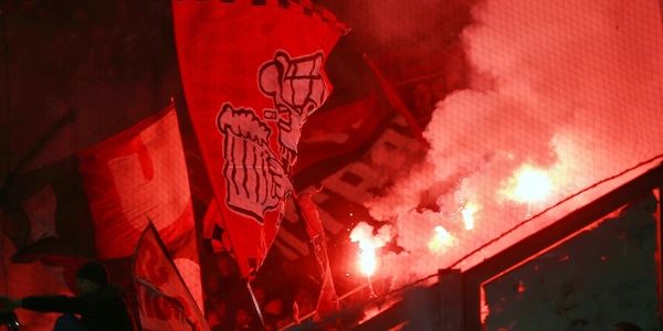 Reul verteidigt Pläne für verschärfte Maßnahmen in Stadien