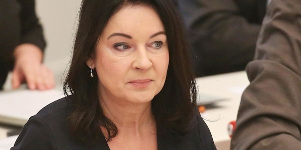 Brandenburgs Gesundheitsministerin fordert Nachbesserungen am Sparpaket für Krankenkassen