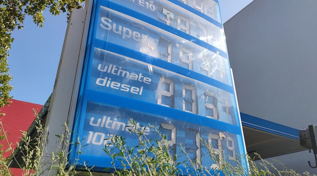 Tanken im Wochenvergleich etwas günstiger