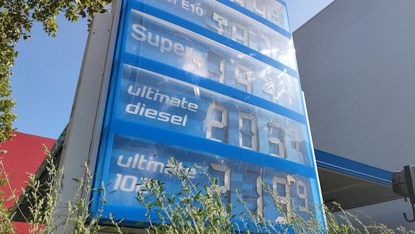 Tanken im Wochenvergleich etwas günstiger