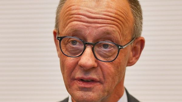 Merz pocht auf Nutzung von eingefrorenen russischen Vermögen