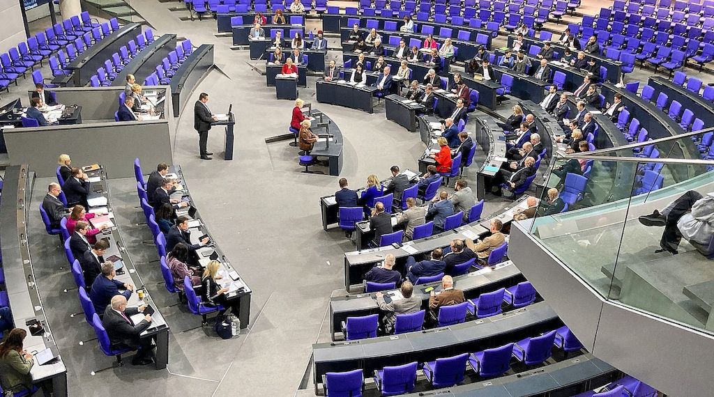 Bundestag beschließt Steuerpaket