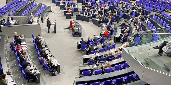 Bundestag beschließt Steuerpaket