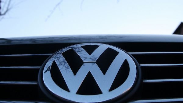 VW bietet Mitarbeitern in Dresden Wechselprämie