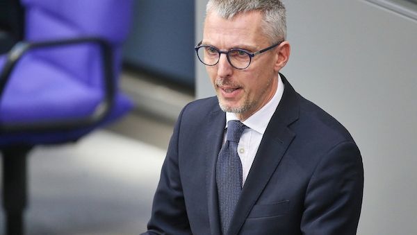 Castellucci kritisiert schleppende Aufnahme von Afghanen