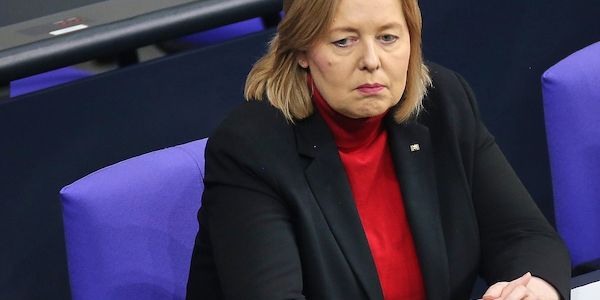 Bas sieht in Annahme des Rentenpakets "gutes Signal"