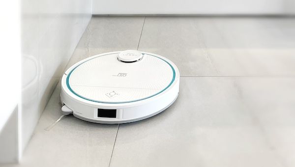 Vollautomatische Bodenreinigung – Saugen, Wischen & Selbstpflege in einem Gerät!