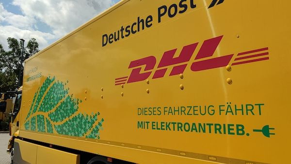 DHL kritisiert Porto-Erhöhung als zu niedrig