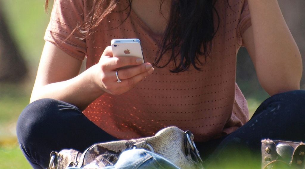 Betrügerisches App-Netzwerk bringt Geschädigte um Millionen