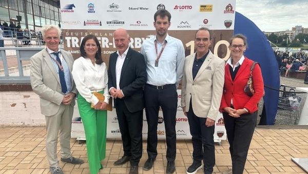 Glanz und Geschichte: 130 Jahre Deutsches Traber-Derby in Mariendorf