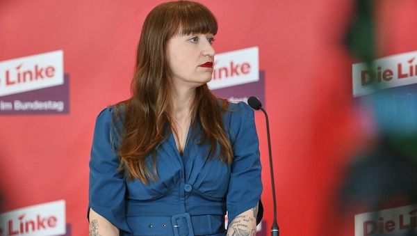 Reichinnek für offeneren Umgang mit Erkrankungen in Spitzenpolitik