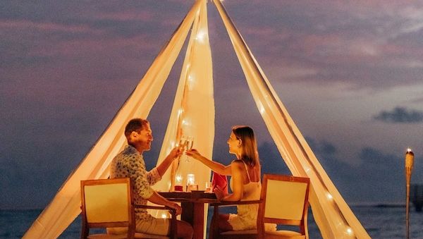 Filmreifer Valentinstag im Nova Maldives: „The Golden Age of Love”