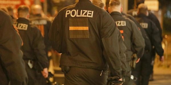 Zwei Jugendliche nach Schusswaffenvorfall in Stuttgart-Weilimdorf festgenommen