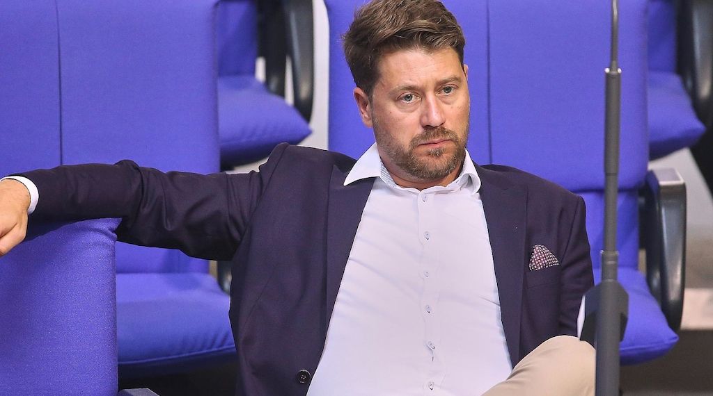 AfD Bremen wählt Minich erneut zum Vorsitzenden