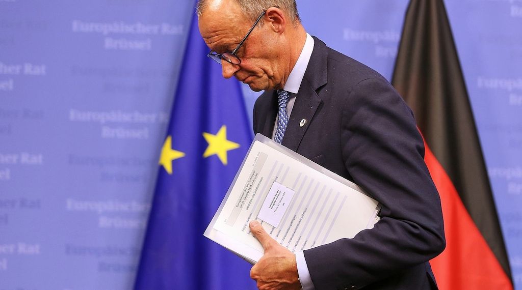 Grünen-Bundesvorsitzender sieht "wirtschaftspolitisches Führungsversagen von Merz"