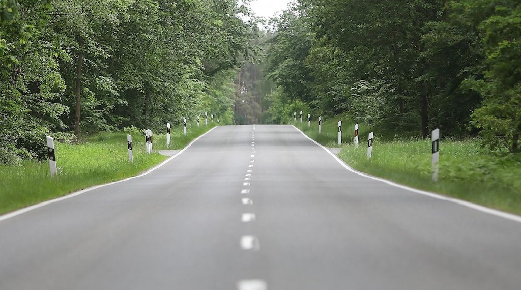 Polizei kontrolliert Geschwindigkeit und Aggression im Verkehr