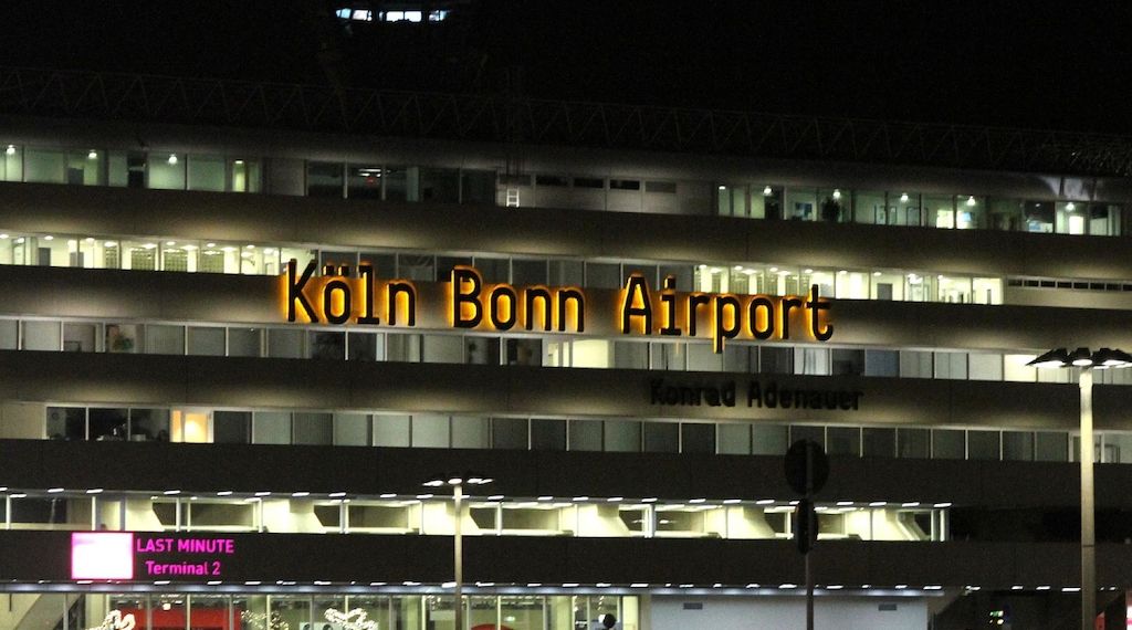 Bundespolizei verhaftet Mann mit Haftbefehl am Flughafen Köln/Bonn