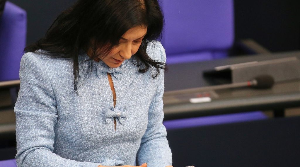 Reiche will frühere Unternehmensteuersenkung