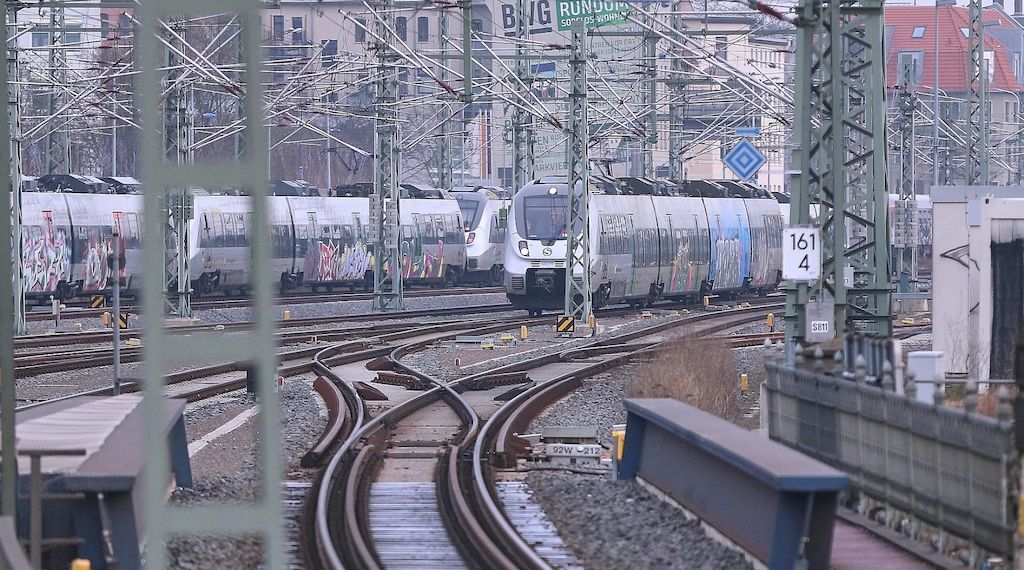Neue Züge für Bremen und Niedersachsen verzögern sich bis 2026