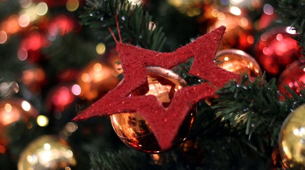 Deutsche geben rund 500 Euro für Weihnachtsgeschenke aus