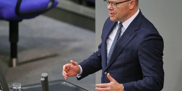 Schneider will härter gegen Billigpakete aus China vorgehen