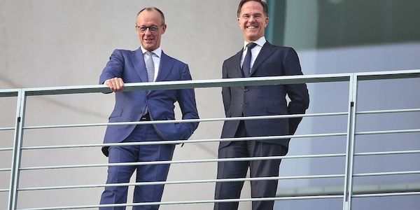 Merz pocht auf Beteiligung an Friedensprozess - Lob von Rutte