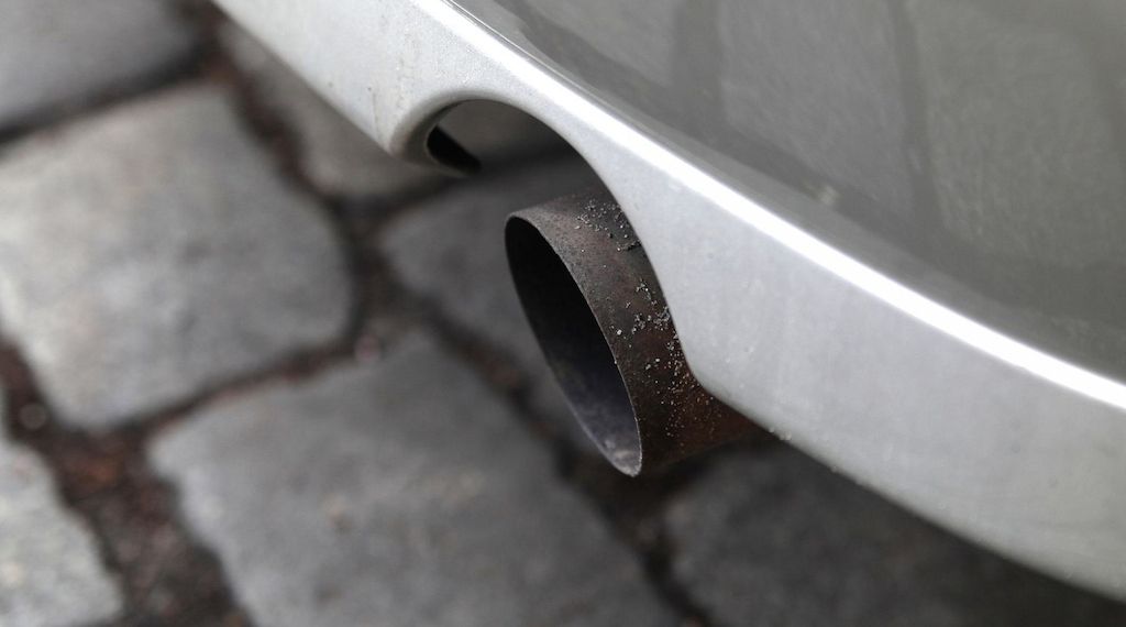 Weber: EU wird auch nach 2040 Neuwagen mit Verbrennungsmotor zulassen