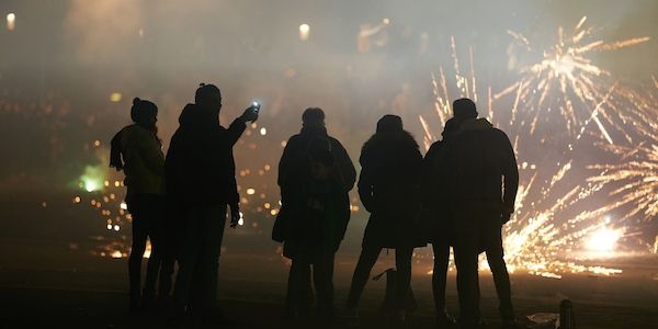 Berliner-Polizei warnt Eltern vor Kugelbomben zu Silvester