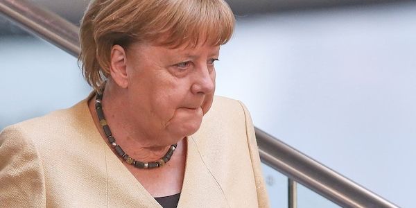 Merkel sieht Europa vor "großer Schlacht" mit USA um KI