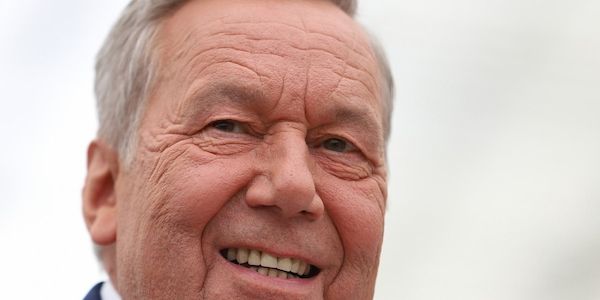 Depeche Mode an Spitze der Album-Charts - Roland Kaiser auf Platz 3