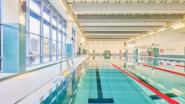 Schwimmen in Berlin-Hohenschönhausen nach mehr als zwei Jahren Pause wieder möglich