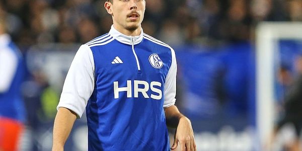 2. Bundesliga: Tabellenführer Schalke gewinnt gegen Nürnberg