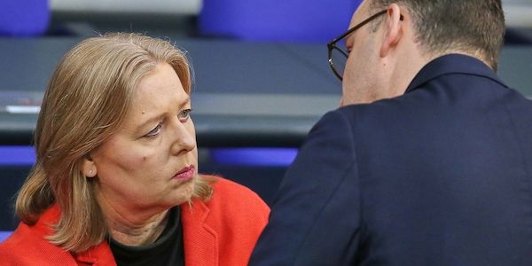 Spahn warnt Bas: Keine Abstriche bei Bürgergeld-Sanktionen