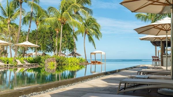 Hilton Mauritius Resort & Spa mit traditionellen mauritischen Behandlungen im neugestalteten Spa