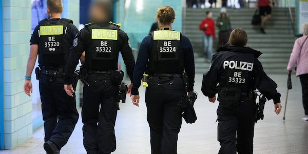 Fast 300 Messer beschlagnahmt – Polizei Berlin sieht Erfolge